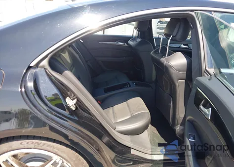 2012 Mercedes-Benz Cls 63 Amg из США, поврежденный, VIN WDDLJ7EB7CA033353